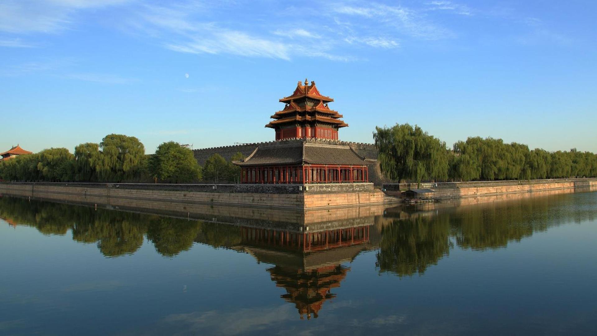 Hotel Nostalgia Guozijian Ghost Street - Near Temple, Beihai Park, Jingshan Park, Drum Tower, Houhai Bar Street, Tian'anmen Square, Located In Traditional Hutongs, 5 Minutes Away From Beixinqiao Metro Station Beijing